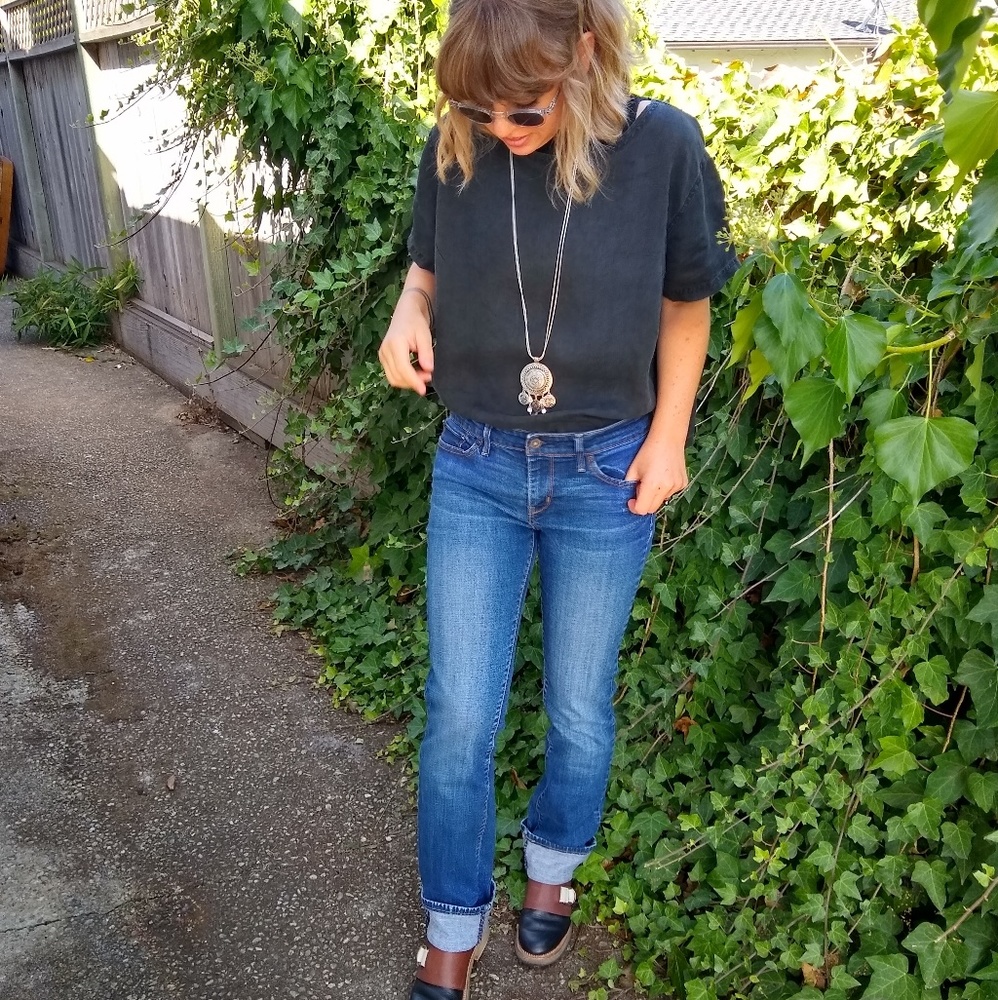 Levi's Slight Curve jeans